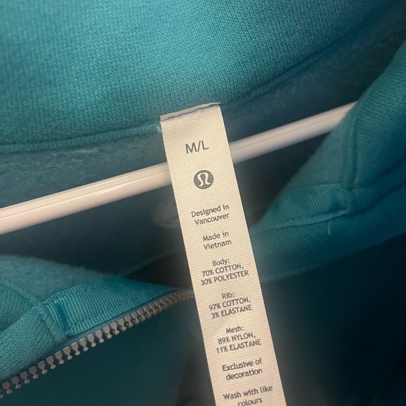 Lululemon scuba - Picture 2 of 2